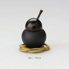 Load image into Gallery viewer, Japanese Pear-Shaped Copper Chime (2 Colors)