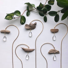 Load image into Gallery viewer, Planty Sun Catcher Stick (Driftwood)