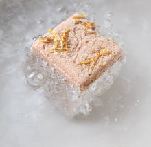 Load image into Gallery viewer, Flora Bath Cube Set