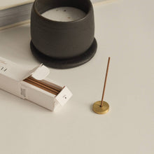 Load image into Gallery viewer, Lavender Japanese Incense Stick Set
